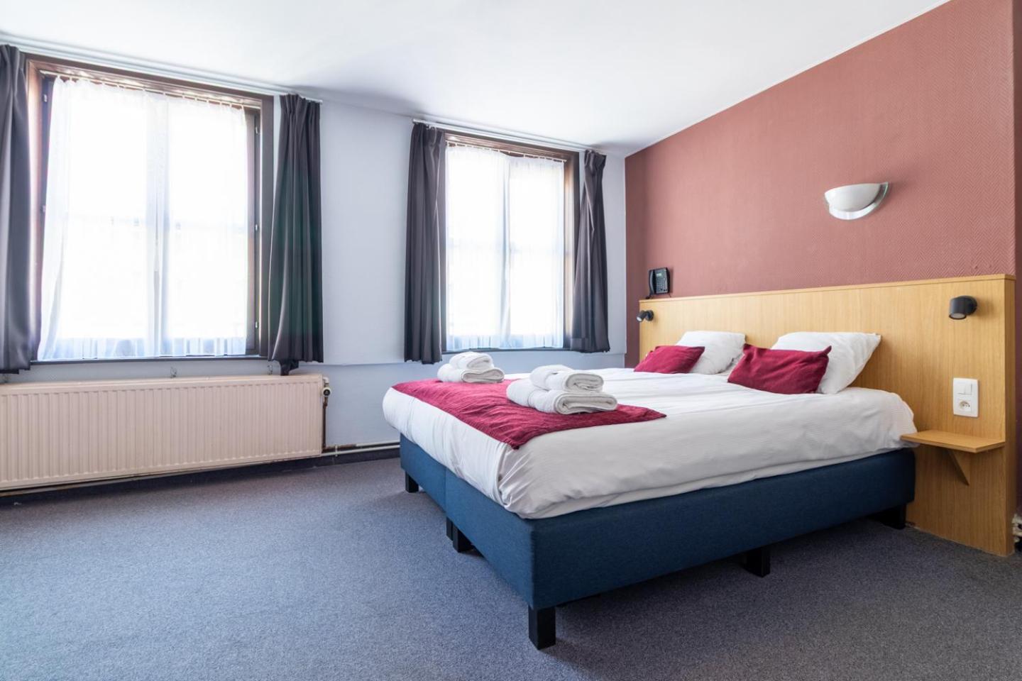 Hotel Montovani Bruges Extérieur photo